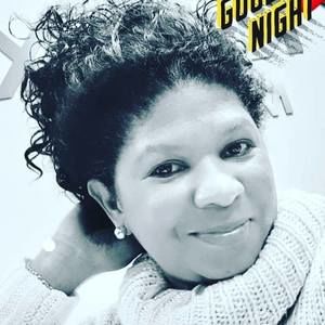 Meet your Posher, Dee la'toya